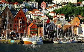 Home Hotel Bryggen